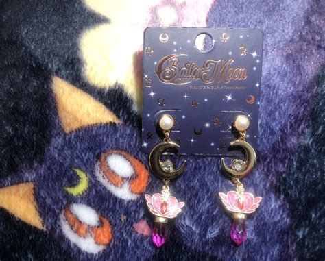 These Earring Are Just Too Cute Got Them At Hot Topic R Sailormoon