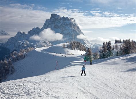 De Sellaronda In Het Mooiste Skigebied Van Italië Italiamonl