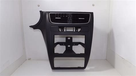 Moldura Painel Central Difusor Ar Vw Polo 12 A 14 Original R 150 00