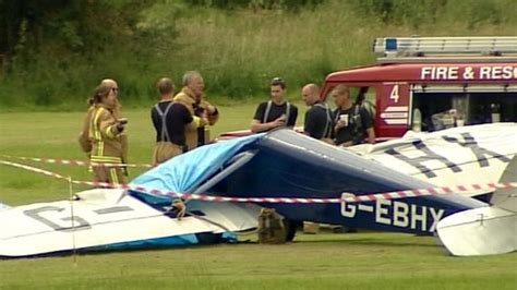 Pilot Dies After Vintage Plane Crashes In Bedfordshire Bbc News