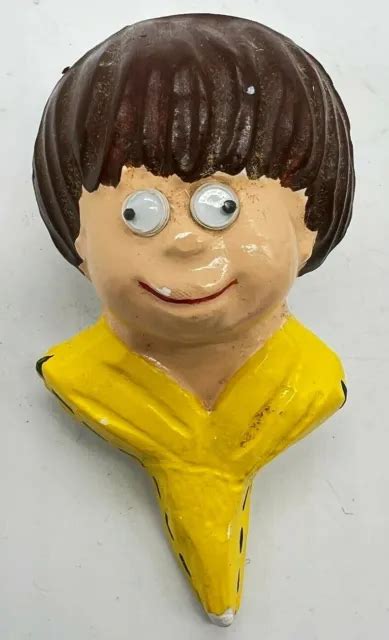 VINTAGE 1960 S BOY Scout BSA Plaster Yellow Googly Eyed Boy Neckerchief