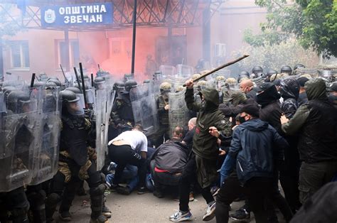 Over 30 NATO Peacekeepers Injured In Clashes After Kosovo Protests