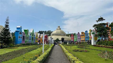 Florawisata Santerra De Laponte East Java Adventure Places To Visit