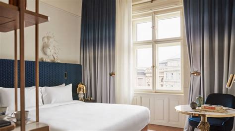 Stylish guestrooms in the heart of Prague | Andaz Prague