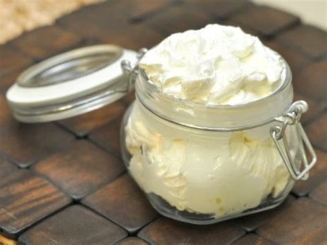 Diy How To Make Homemade Body Butter Going Evergreen