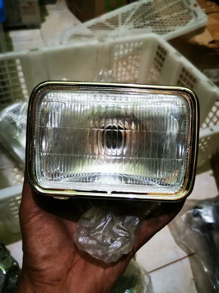 Jual Reflektor Lampu Depan Lengkap Dengan Batoknya Cocok Untuk Custom