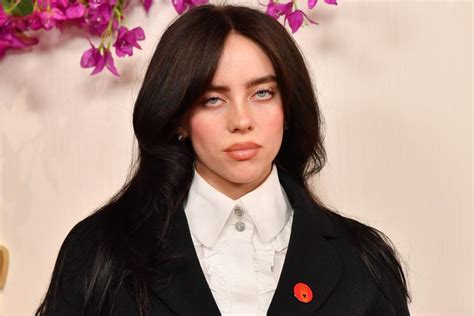 Billie Eilish Says She Was Ghosted By Someone Shed Known For Years It Was Insane