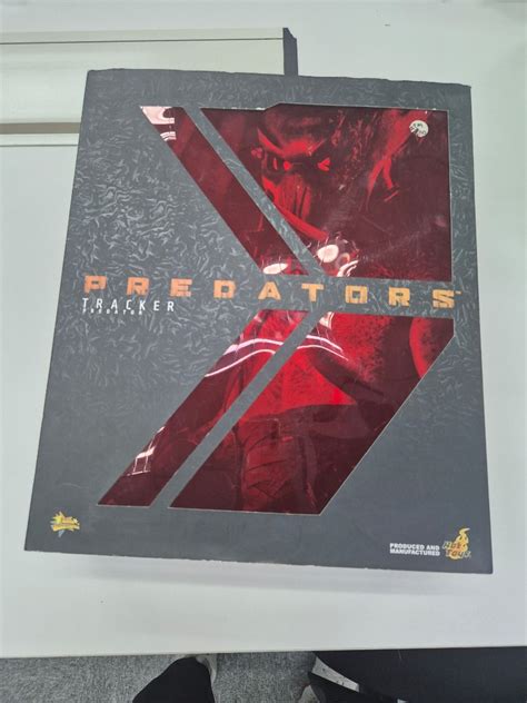 Hot Toys MMS147 Tracker Predator With Hound Hobbies Toys Toys Games On Carousell
