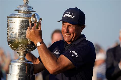 Mickelson, Tom Brady vs. DeChambeau, Aaron Rodgers Set for Capital One