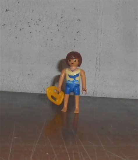 Lot Figurine Playmobil Personnage Sauveteur A La Plage Eur