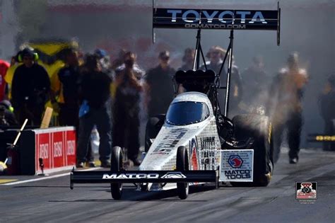 Antron Brown Team Compete In The 4th Race Of The 2016 Season At The