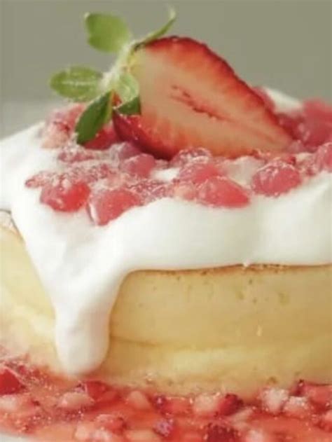 Strawberry Souffle Pancake Recipe Cooking Tree