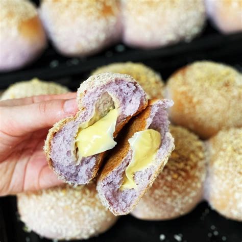 Ube Pandesal Filled With Cheese Filipino Bread Roll R Baking