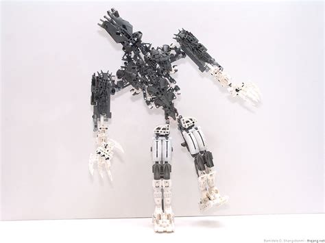 LEGO Bionicle MOC: Takanuva MEGA-Titan