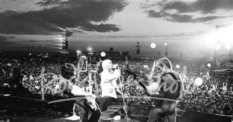 Red Hot Chili Peppers Woodstock Paz Y Fire