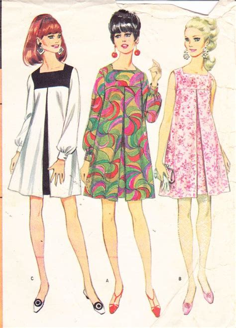 1960s Vintage Womens Sewing Pattern Mod Dress McCall S 8945 Bust 34