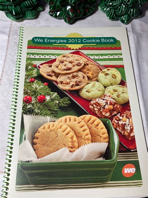 2012 WE Energies Cookie Book Featuring the Very Best Customers Cookies - Etsy