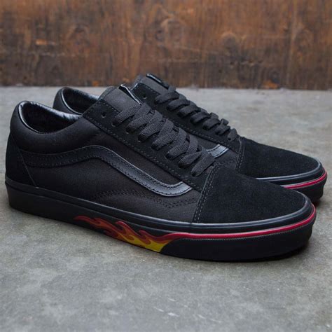 Vans Men Old Skool Black Flame Wall Black Flames