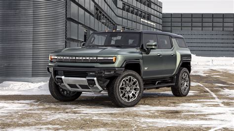 2024 GMC Hummer EV SUV Edition 1 5K 2 Wallpaper | HD Car Wallpapers ...