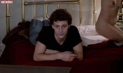 Naked Paule Baillargeon In A Woman In Transit