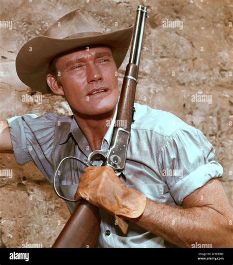 Chuck Connors The Rifleman Hi Res Stock Photography And Images Alamy