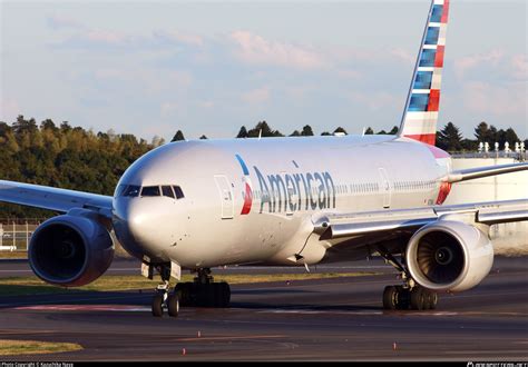 N779AN American Airlines Boeing 777 223 ER Photo By Kazuchika Naya