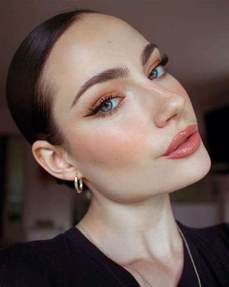 40 Gorgeous Soft Glam Makeup Looks To Copy Chasing Daisies