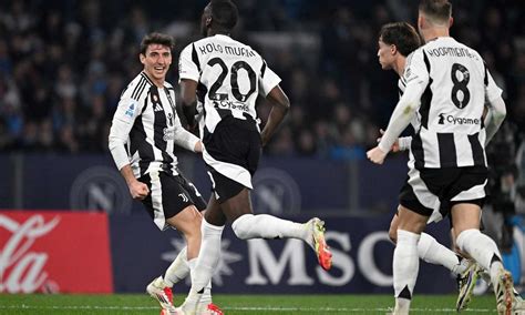 Juventus perché Kolo Muani non può giocare in Champions League contro