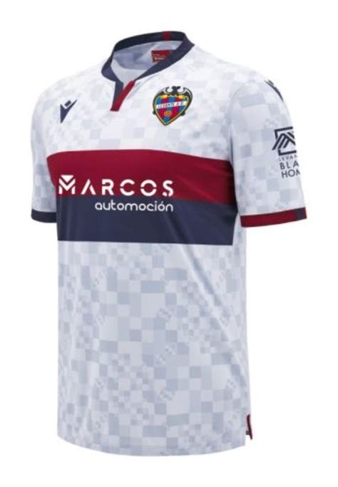 Levante Femenino Third Kit