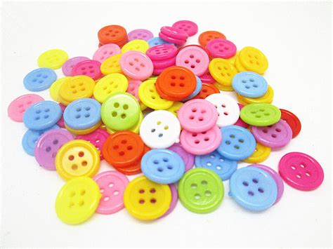 20 Button Round 12mm 4 Hole Multicolored Scrapbooking Haberdashery