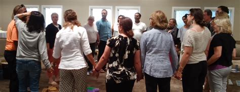 Satir Thursday Circle Cropped Unc Satir