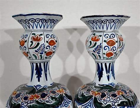 Proantic Paire De Vases En Fa Ence Polychrome De Delft Xixe