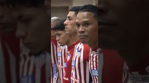 Carlos Bacca Y El Mensaje De Victoria En El Vestuario Antes Del