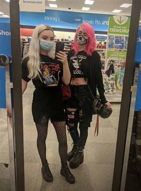 442 Best Pretty Blonde Images On Pholder Pretty Girls Alt Blonde And Prettyaltgirls