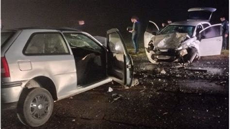 Urdinarrain Chocaron Dos Autos De Frente Y Muri Una Mujer