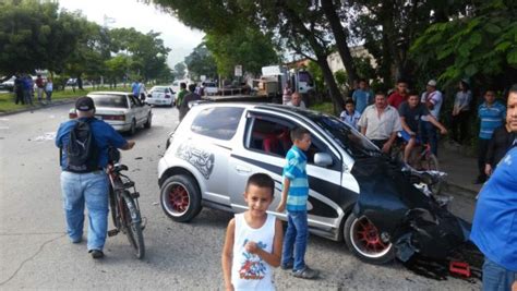 De Milagro Se Salvan De Morir En Aparatoso Accidente