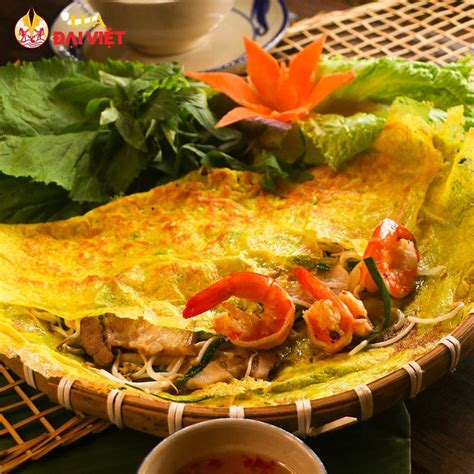 tan huong huong vi dac trung cua mien nam voi banh xeo tuoi ngon lua