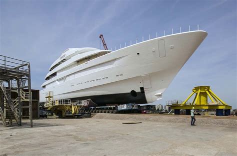 Superyacht Bau Im Timelapse Video 3 Jahre Bauzeit In 5 Minuten BOOT