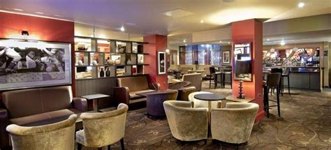 Hilton Hotel at Gatwick Airport with Parking Deals - Book Now