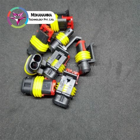 Female 2 Pole Super Seal Connector At ₹ 54piece In Tirupati Id