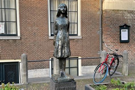 2024 Anne Frank Y Su Anexo Secreto En Realidad Virtual Recorrido