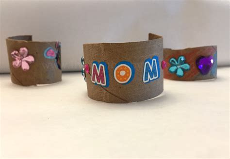 Mothers Day Craft Bracelets Mothers Day T Idea For Kids