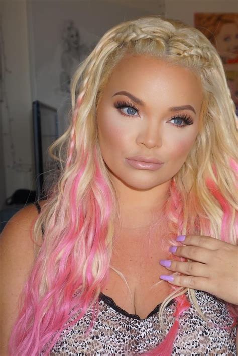 Pin By Youtube Land On Trisha Paytas Blonde Hair Makeup Makeup For