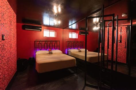 Inside The Tokyo Love Hotel Torontos New Pay By The Hour Suites Toronto Life