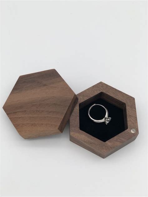 Handcrafted Rustic Hexagonal Ring Box Hebei Rusong Trading Co Ltd