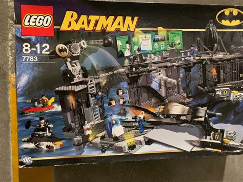 LEGO - BATMAN - 7783 - lego The Batcave: The Penguin and Mr - Catawiki