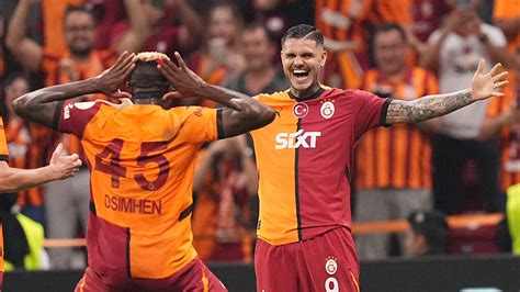 Giovanni van Bronckhorst tan Icardi ve Osimhen e özel önlem Galatasaray