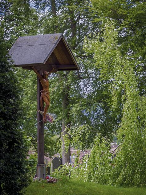 Jesus At New Oscott Cemetery Vince Ryan Flickr