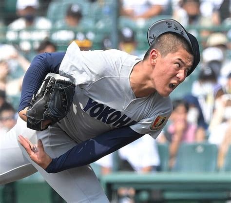 【画像】横浜が甲子園60勝 2年生・杉山が快投「自分がエースなんだ」無四球完投で決めた ライブドアニュース