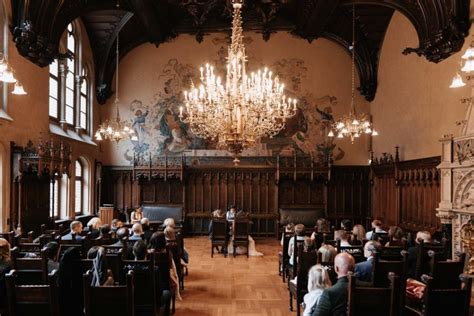 Standesamt Hochzeit im Rathaus München Kleiner Sitzungssaal